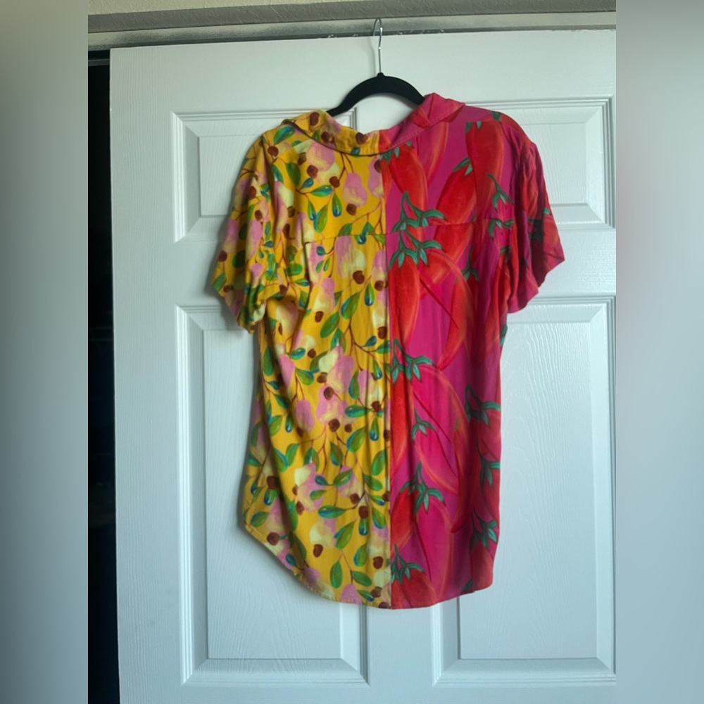 FARM Rio Button Up - Picture 2 of 3